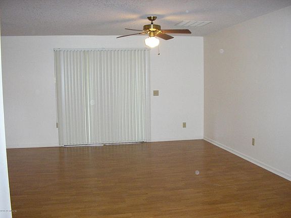 5th image of 4525 Clinton Ave