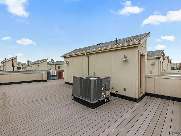 840 Kalamath St — Photo 17