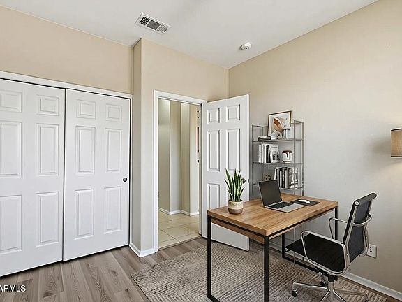 4th image of 3726 E YEAGER Drive