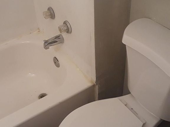 3rd image of 200 S Marshall St Lot 11
