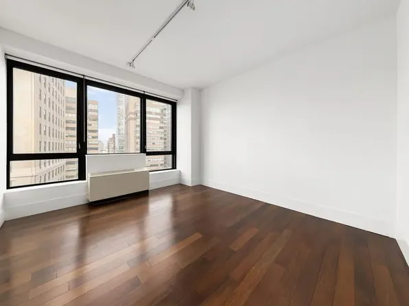 40 Broad Street 14D image 1 of 10