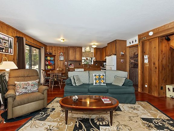 4th image of 305 Cedarbrook Dr