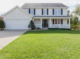 561 Crown Passage Dr, Saint Charles, MO