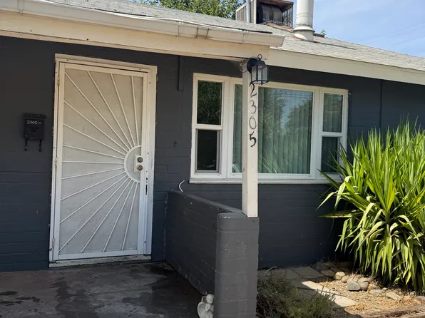 2305 T St, Merced, CA 95340
