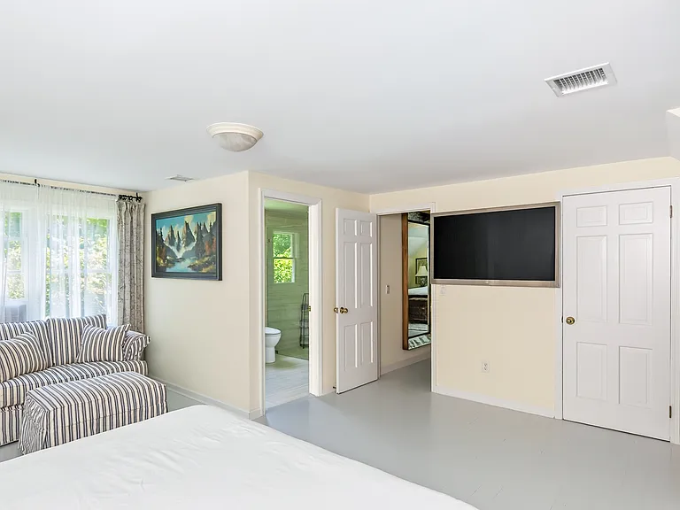 546 Hands Creek Rd — Photo 12