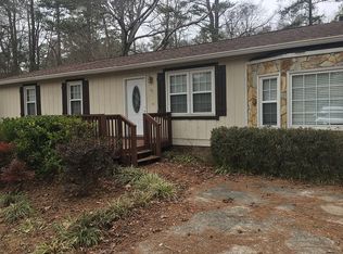 95 Pinehurst Dr, Stockbridge, GA
