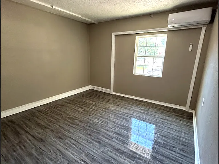 3101 Del Rancho Dr — Photo 16