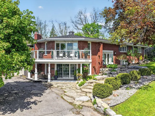 105 Ridgewood Rd, Peterborough, ON K9J 1P2