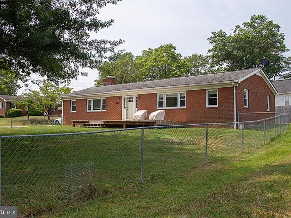 5th image of 511 Cadmus Dr