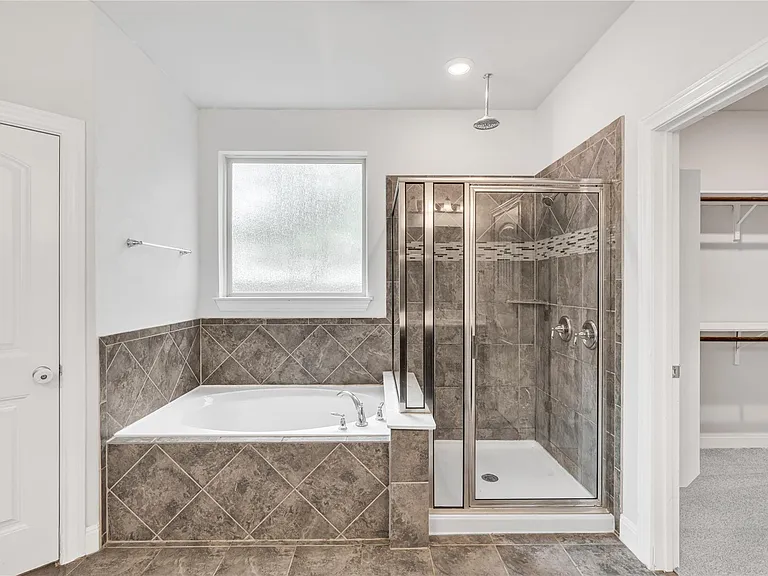 5300 Cipriano Dr — Photo 19