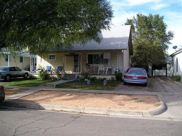 1st image of 1619 E 5th St