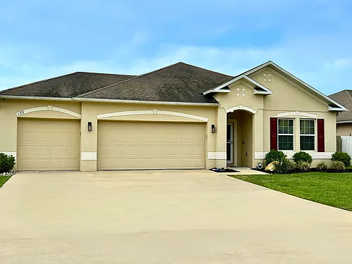 135 Cedar Circle Dr Photo 1