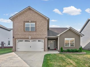 247 Dugger Dr, Clarksville, TN 37042