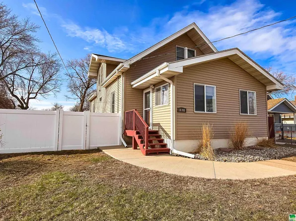 1408 24th St, Sioux City, IA 51104