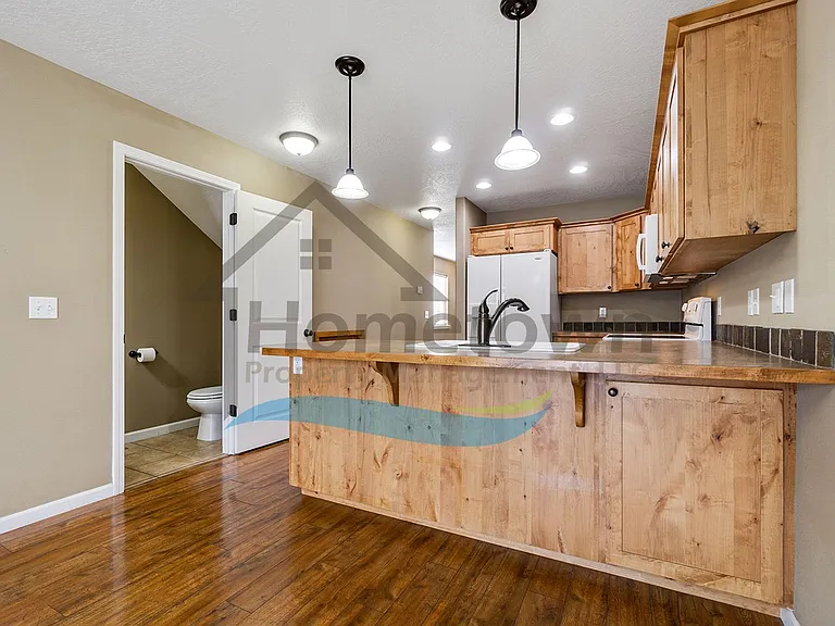 3182 N Honeysuckle Dr — Photo 16