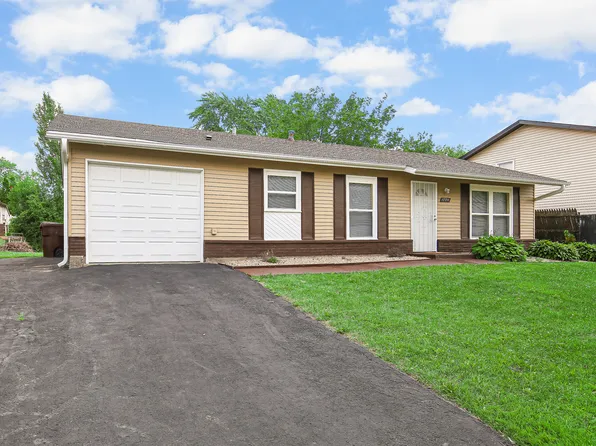 17711 Country Club Ln, Country Club Hills, IL 60478