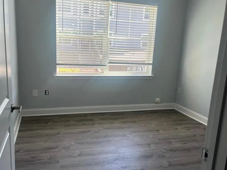22 Wedgefield Dr #203 — Photo 8