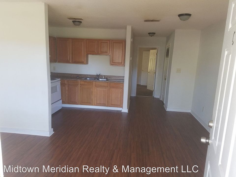 1st image of 411 W 5th Ave APT C3
