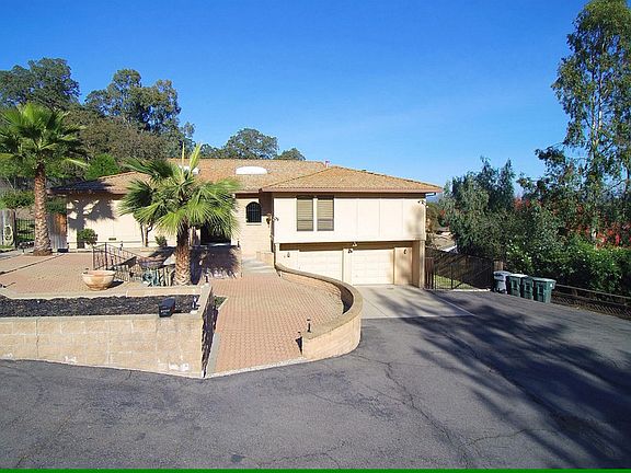 2nd image of 2545 Lodestar St