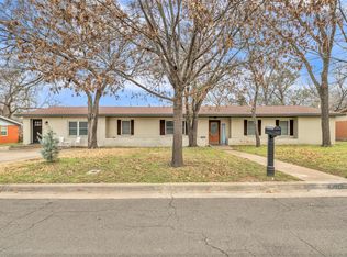 801 Arliss Dr, Woodway, TX 76712