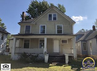 1168 SW Clay St, Topeka, KS 66604