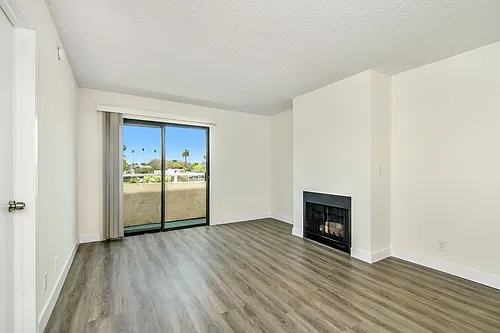 2723 Abbot Kinney Blvd #D215 Photo 1 2723 Abbot Kinney Blvd #D215 Photo 1