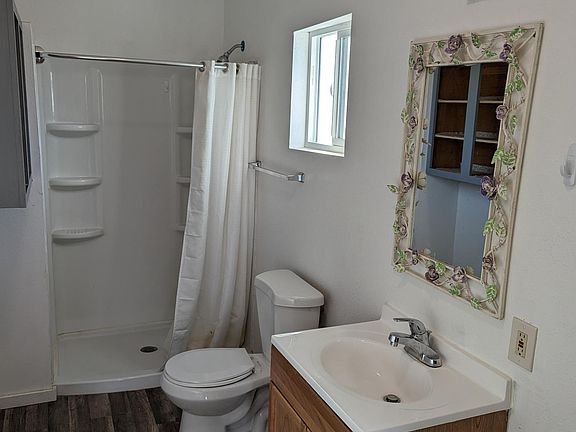 4th image of 2 Salazar Ln #1