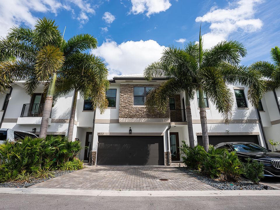 1st image of 4522 E Aqua Bella Ln