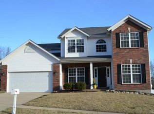 17323 Hilltop Ridge Dr, Eureka, MO