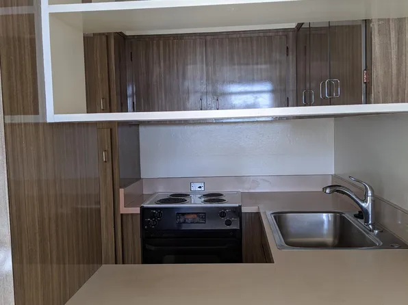 2221 Lake Rd, Belmont, CA 94002