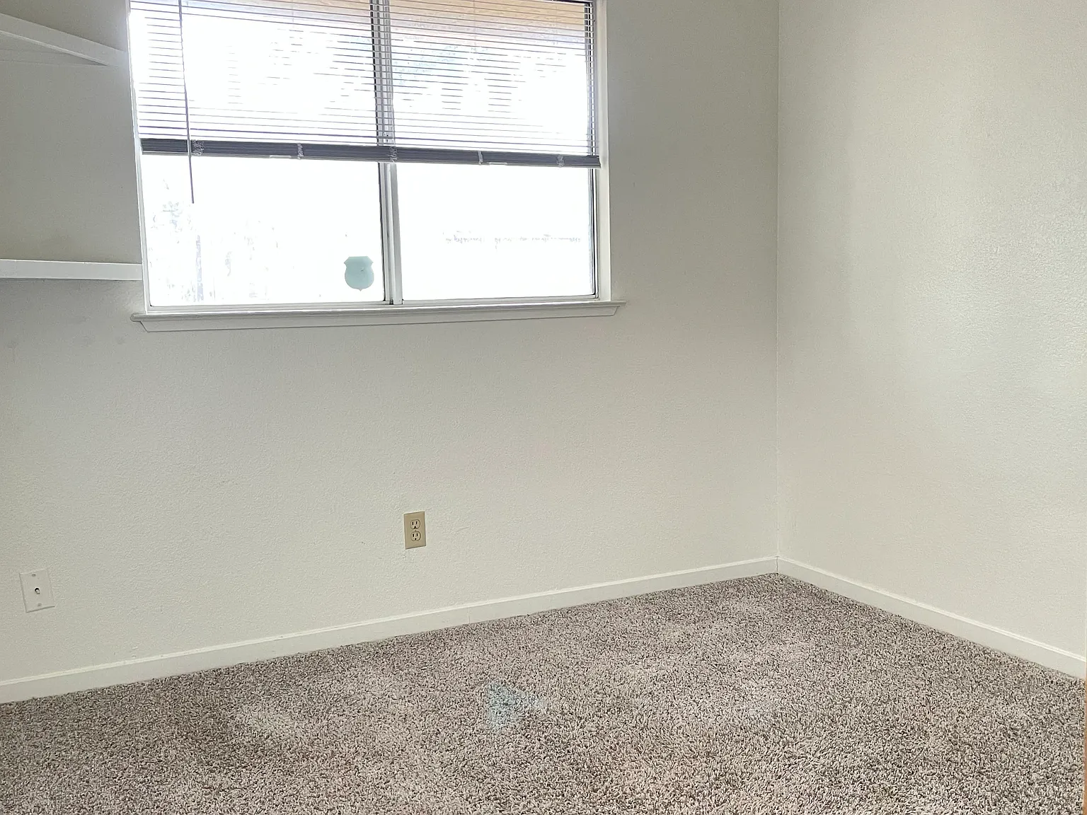 3 bed, 2.0 bath, 1154 sqft, $2,495 — Photo 3