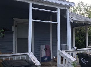 520 N Anglin St, Cleburne, TX 76031