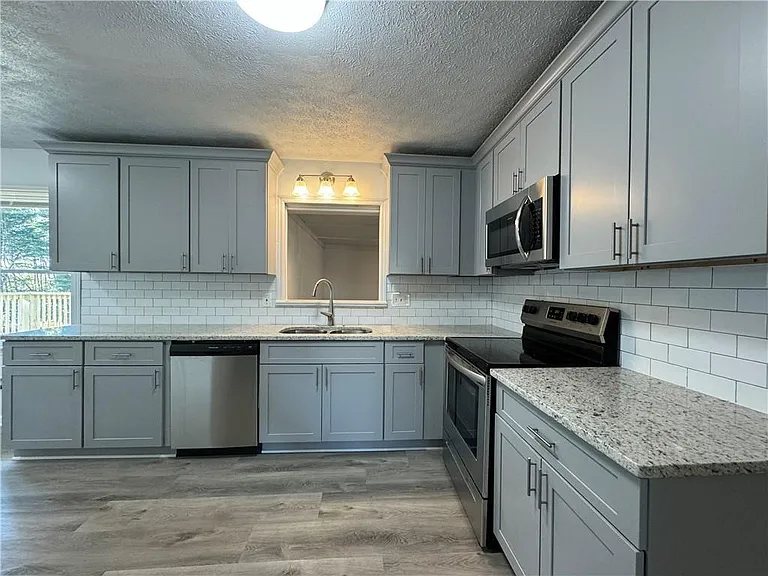 3905 Cherokee St NW — Photo 20