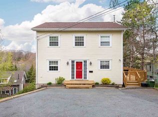 2 Tophill Rd, Bedford, NS B4A3A4