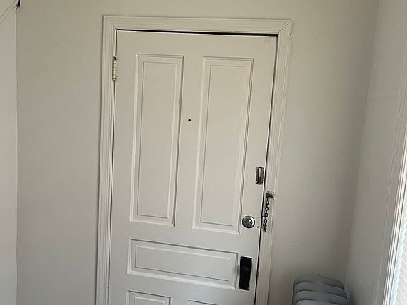 3rd image of 375 Philadelphia Ave #2