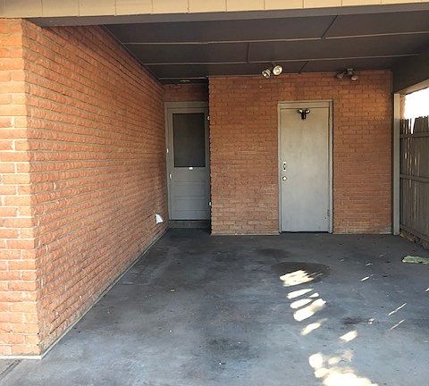 3rd image of 4411 Parkdale Dr