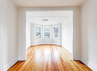 60-48 Flushing Ave #2, Maspeth, NY 11378