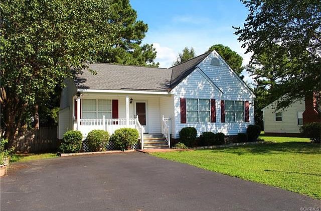 1st image of 10127 Molly Ln