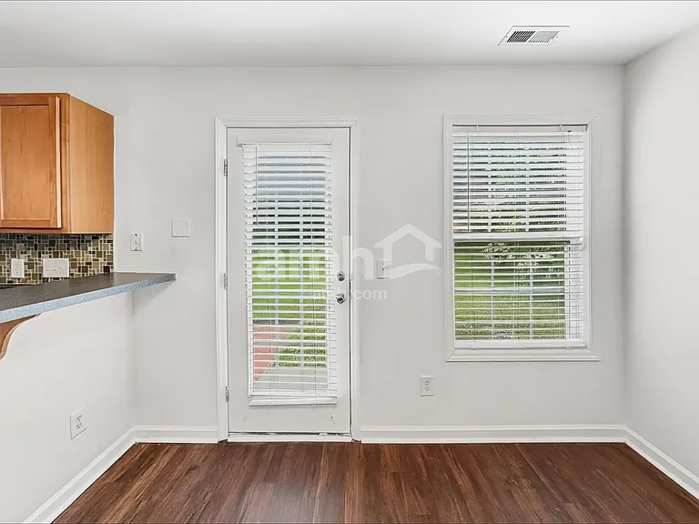 4324 Chimney Stone Rd — Photo 5