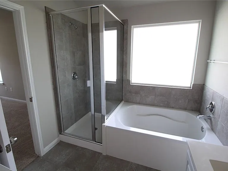 1532 Portchester Castle Path — Photo 10