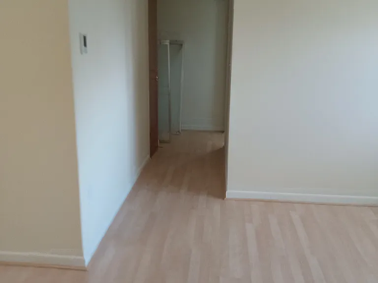 28 Thompson Rd #6E — Photo 4
