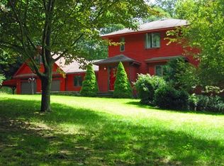 41 N Blandford Rd, Blandford, MA 01008