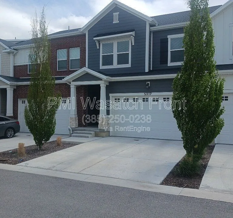 5317 W Wedel Dr
