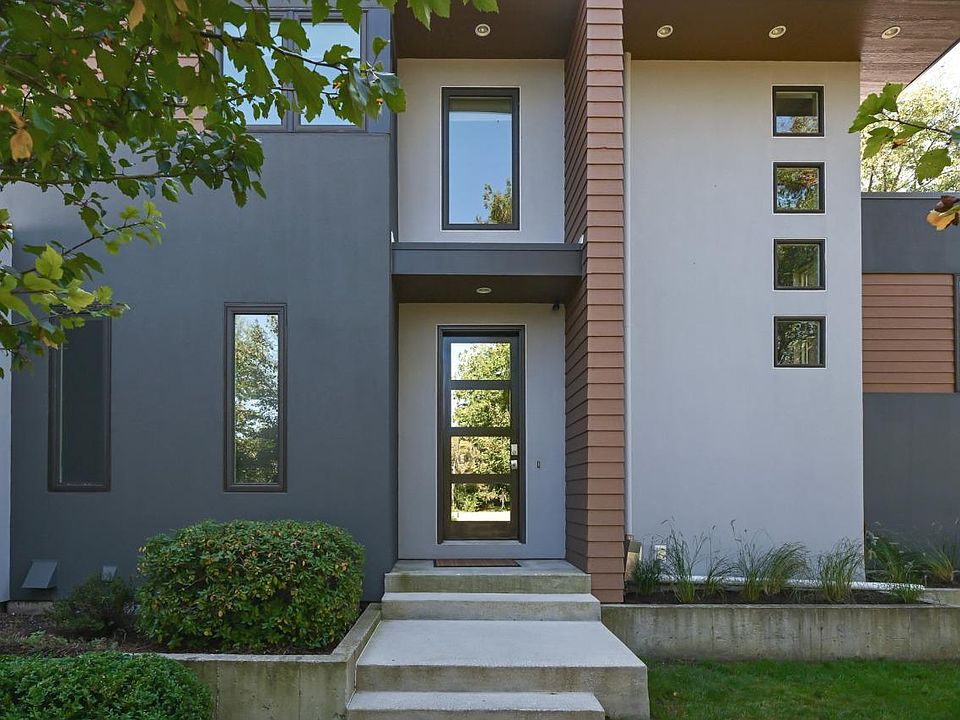 1st image of 4821 West Glen Cove COURT