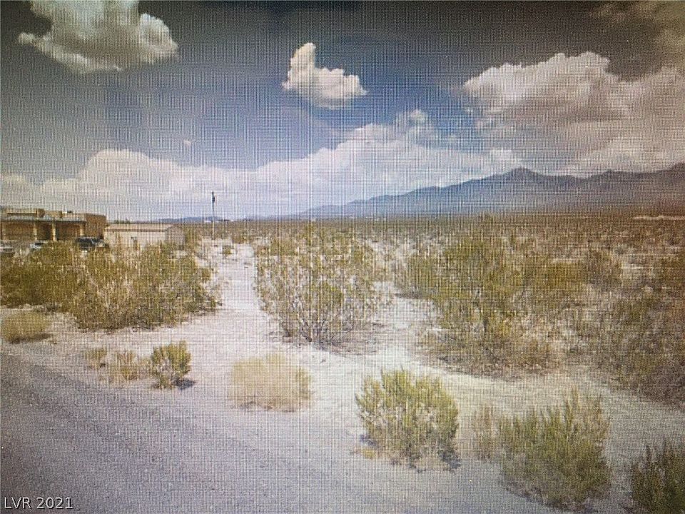 2nd image of 6961 N State Highway 160