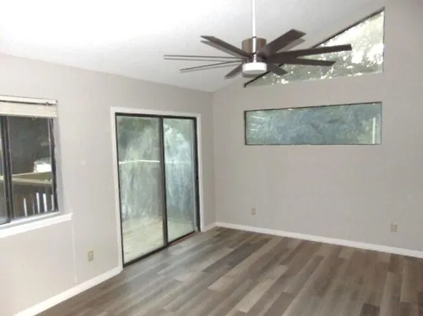 398 Country Club Blvd APT B3, Summerville, SC 29483