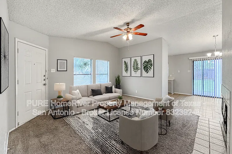 3 bed, 2.0 bath, 1075 sqft, $1,395 — Photo 2