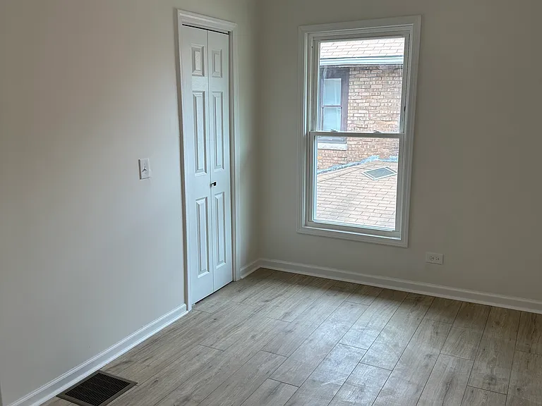 1835 Lincoln St #2 — Photo 8