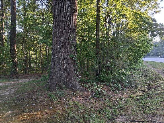 3rd image of 1225 Powder Springs Rd SW #34