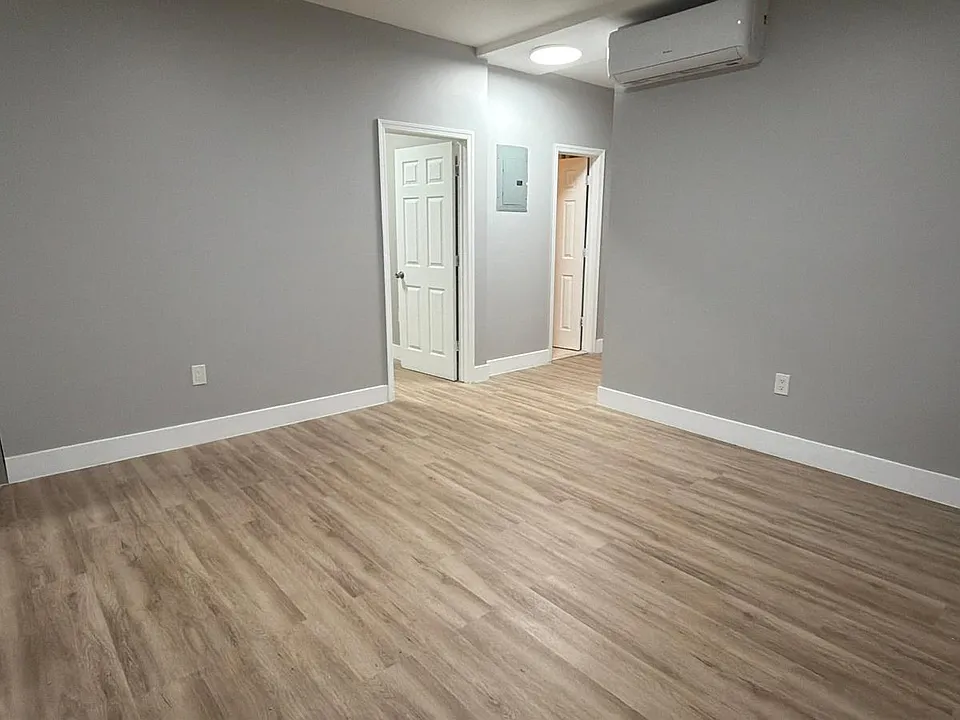 1151 Grant Ave #1